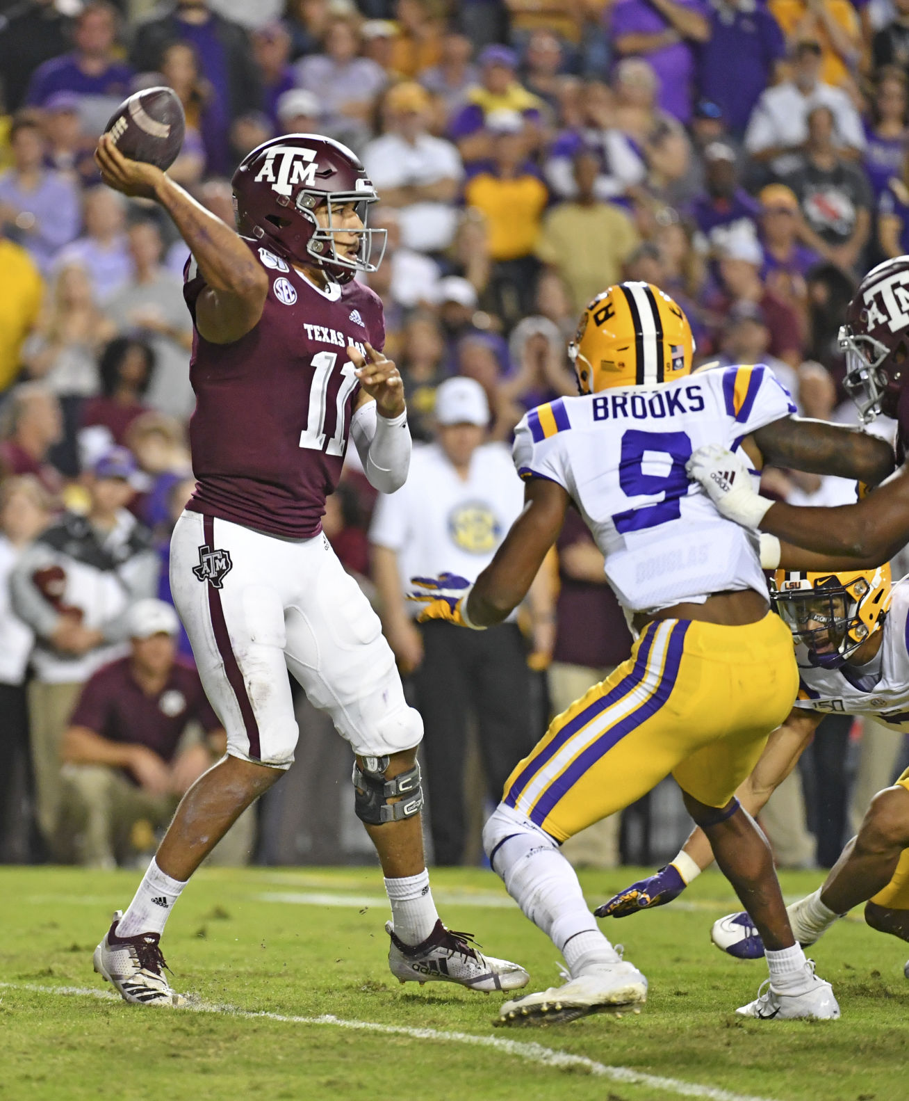 BR.lsutexasammain.120119 HS 1693.JPG